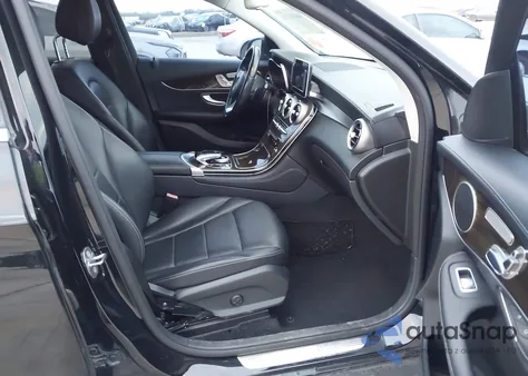 2016 Mercedes-Benz Glc 300 из США, поврежденный, VIN WDC0G4JB6GF109776